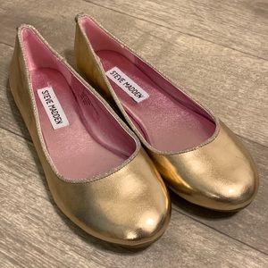Girls Steve Madden slip ons